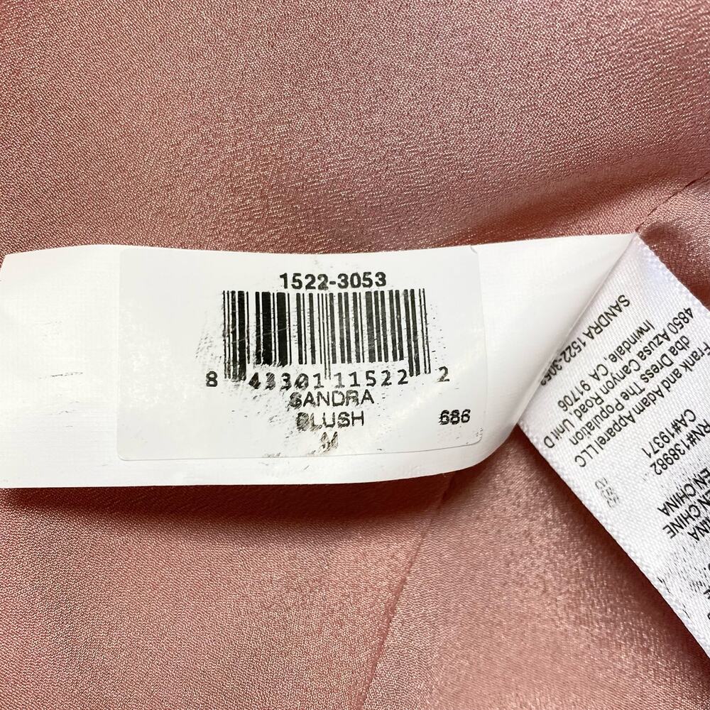 NWOT Dress The Population Sandra Plunge Crepe Trumpet Gown in Blush, Medium - Picture 15 of 16